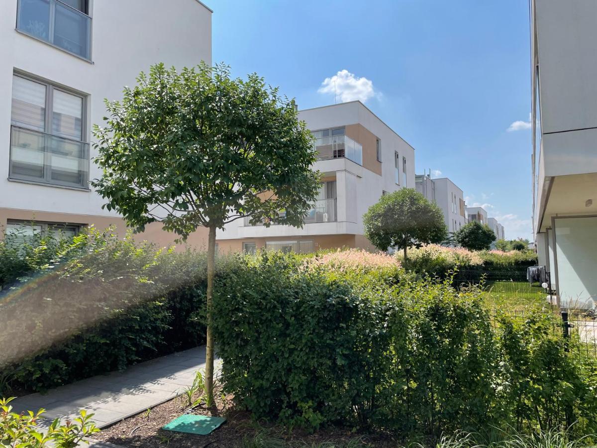 Quiet Ursynow Airport S2 Apartment Varşovia Exterior foto